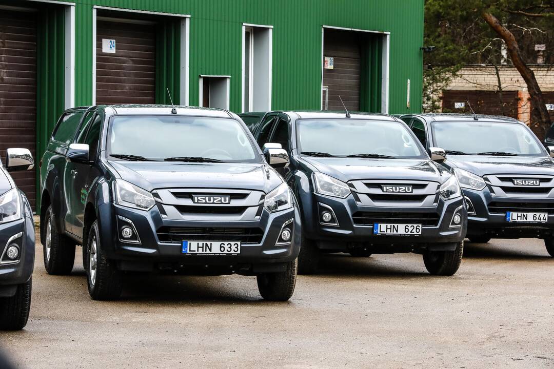 Miškų urėdija pirko automobilių gaisrams gesinti