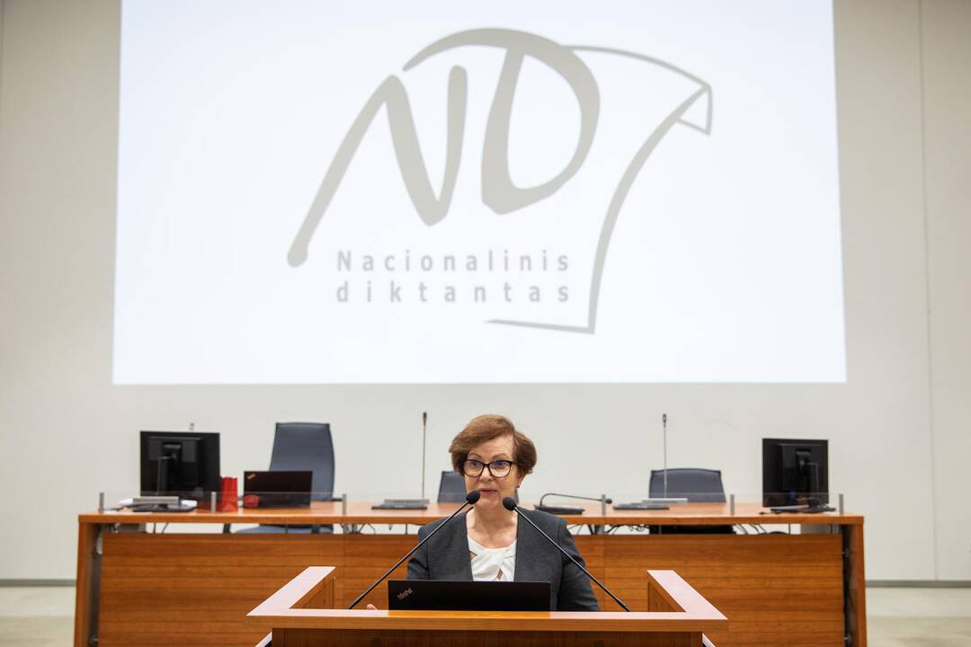 Vilniečiai rašė nacionalinį diktantą