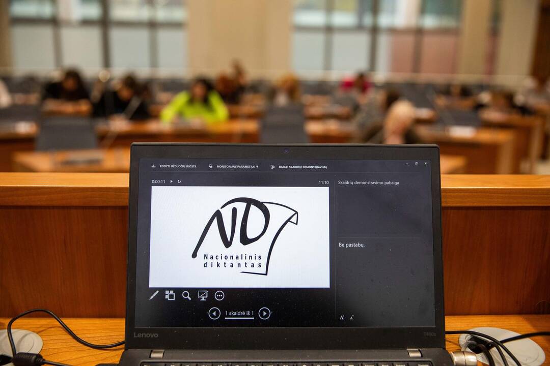 Vilniečiai rašė nacionalinį diktantą