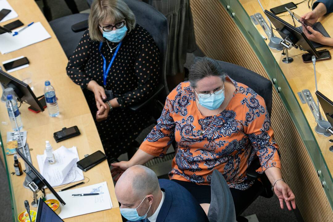 Po KT sprendimo konservatoriai ragina A. Širinskienę atsistatydinti