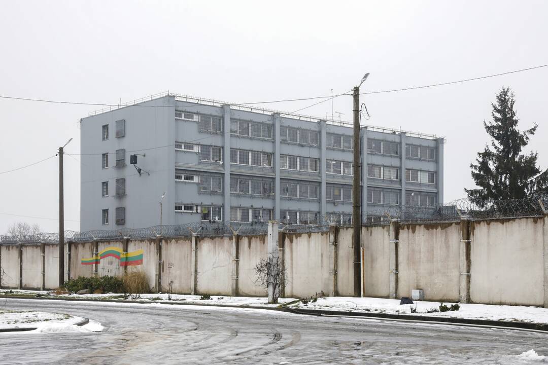 Migrantai Kybartų užsieniečių registracijos centre