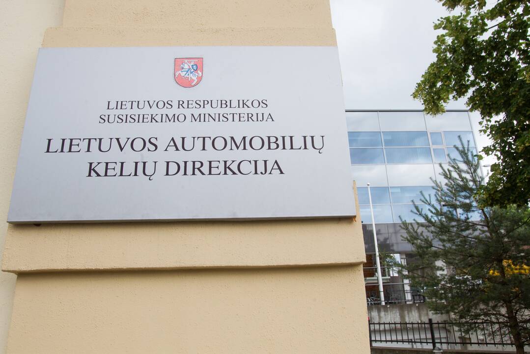 Seimas leido Kelių direkciją pertvarkyti į valstybės įmonę