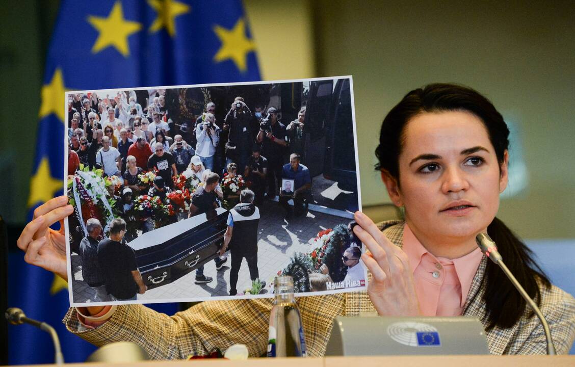 Europos Sąjungos užsienio reikalų ministrai Briuselyje susitiko su Baltarusijos opozicijos lydere Sviatlana Cichanouskaja