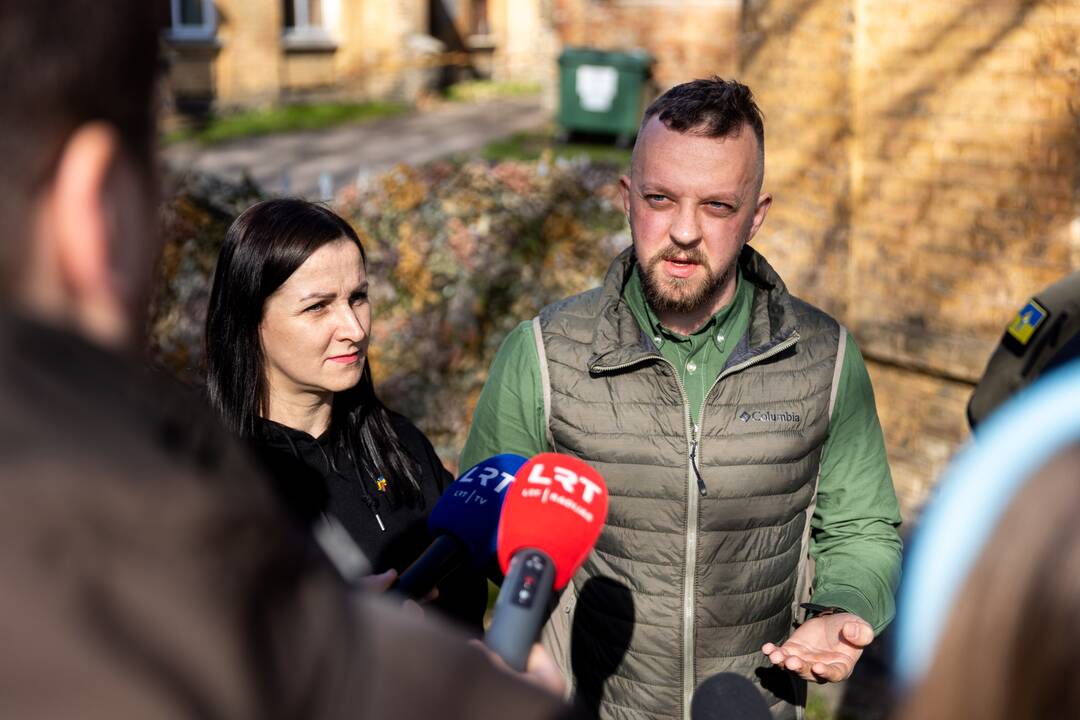 Į Ukrainą vykstančių medikų išlydėjimas