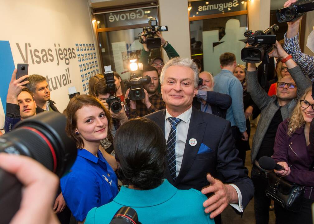 G. Nausėdos štabas švenčia
