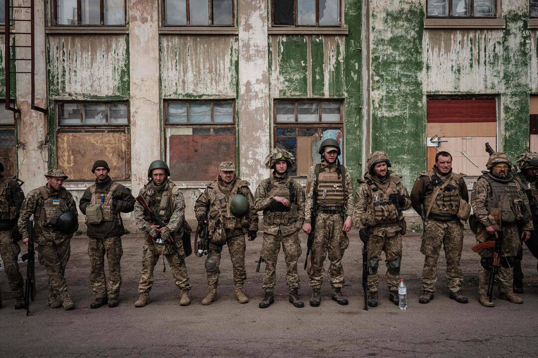 Šešiasdešimt septintoji karo Ukrainoje diena