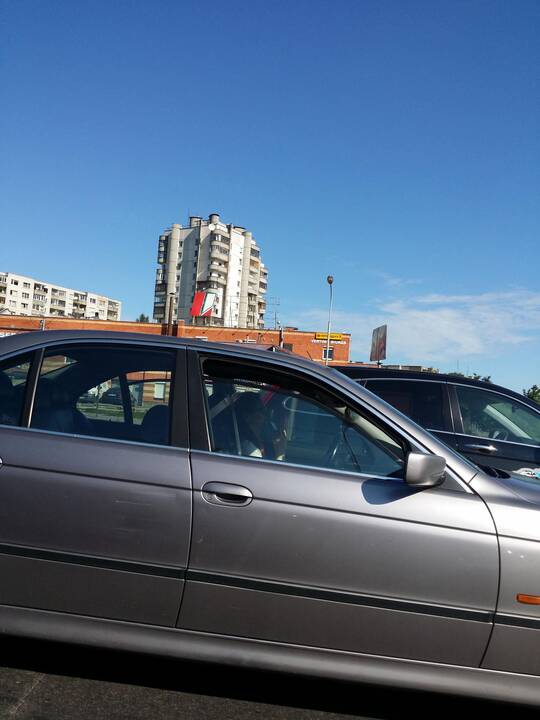 Kelių policija baus vairuotojus plepius