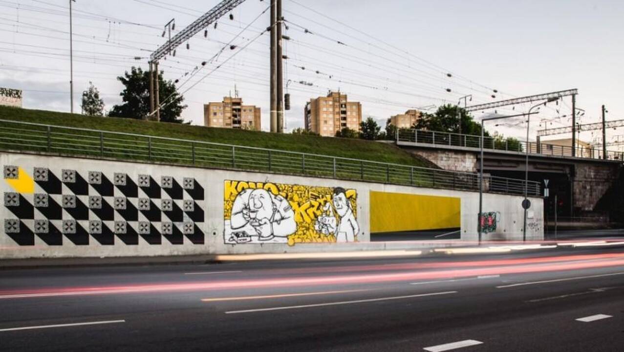 Sostinę papuošė trys nauji lenkų menininkų darbai