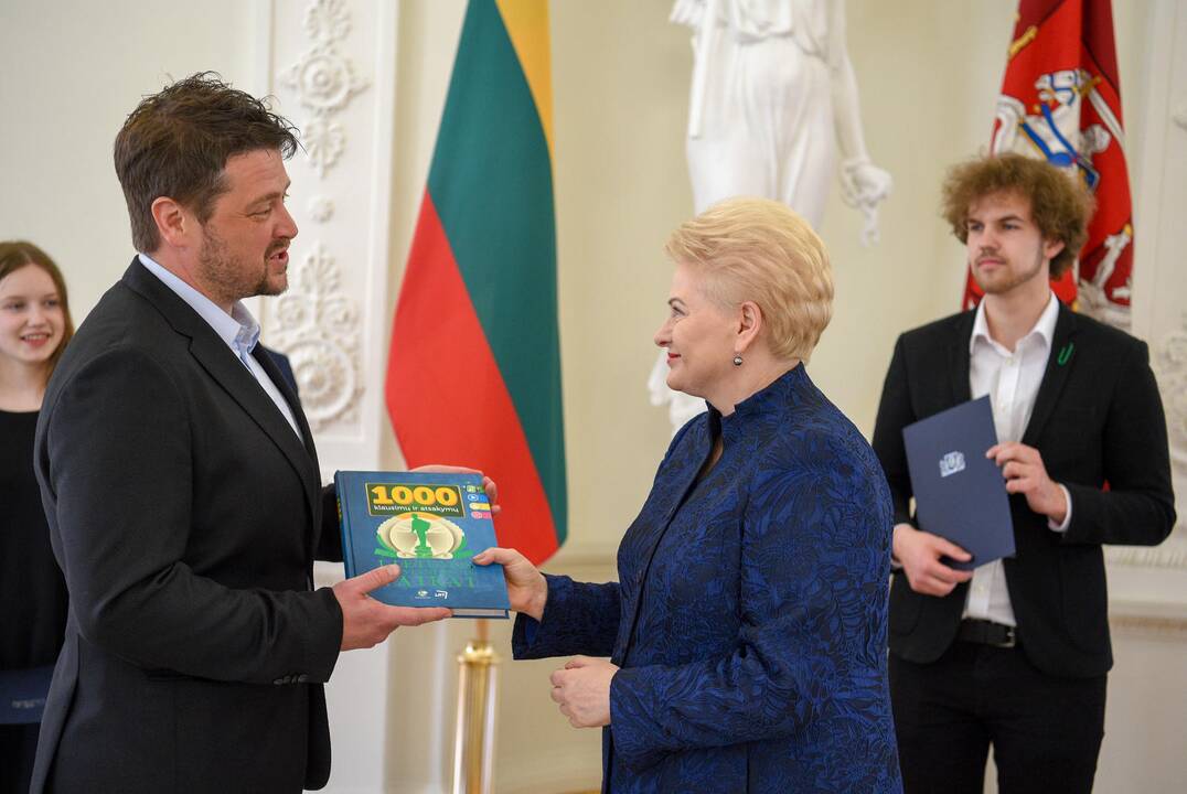 „Lietuvos tūkstantmečio vaikų“ nugalėtojai – Prezidentūroje