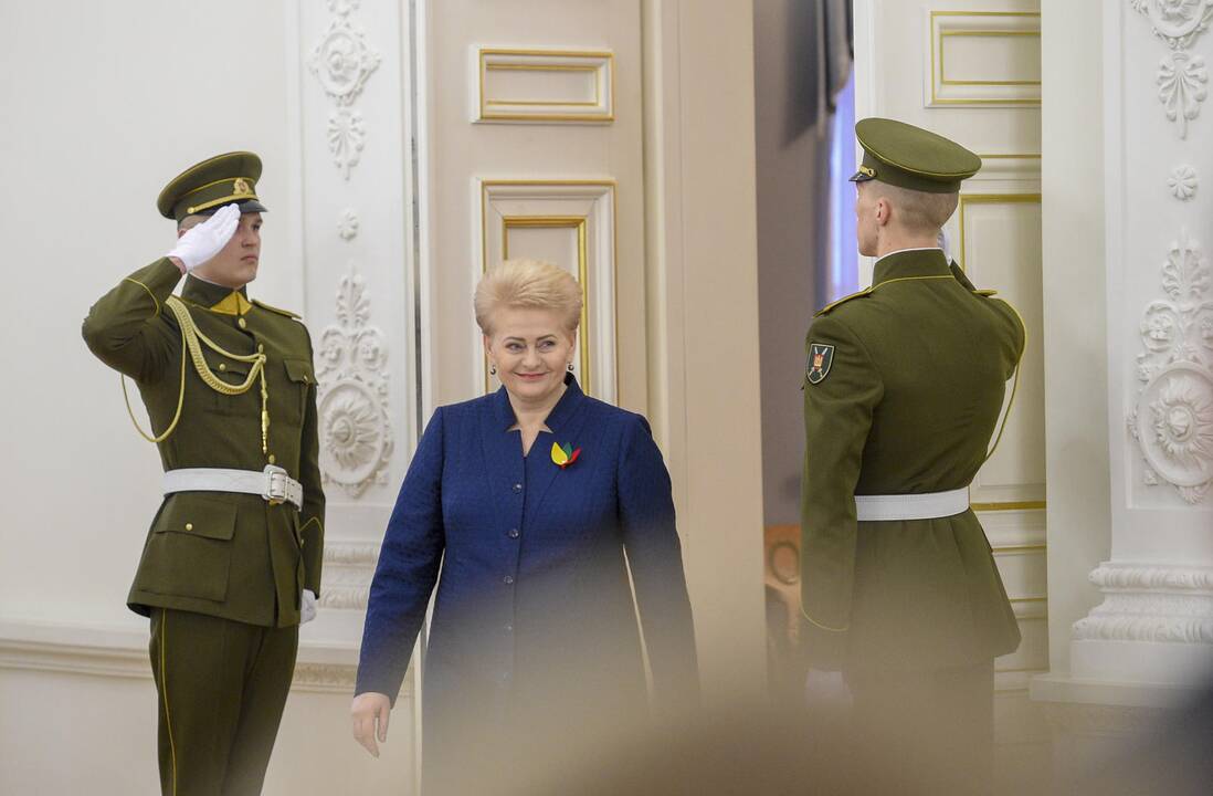 Prezidentė pagerbė signatarų atminimą