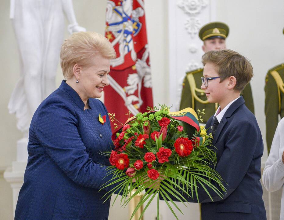Prezidentė pagerbė signatarų atminimą