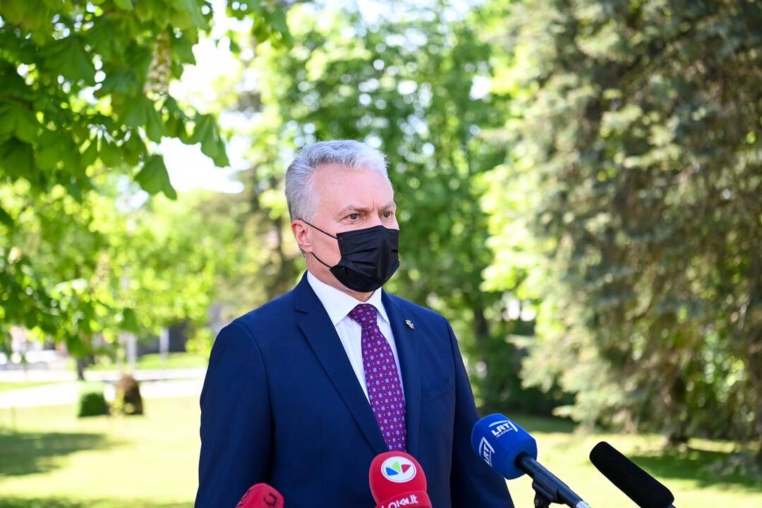 Prezidento vizitas Dovilų pagrindinėje mokykloje
