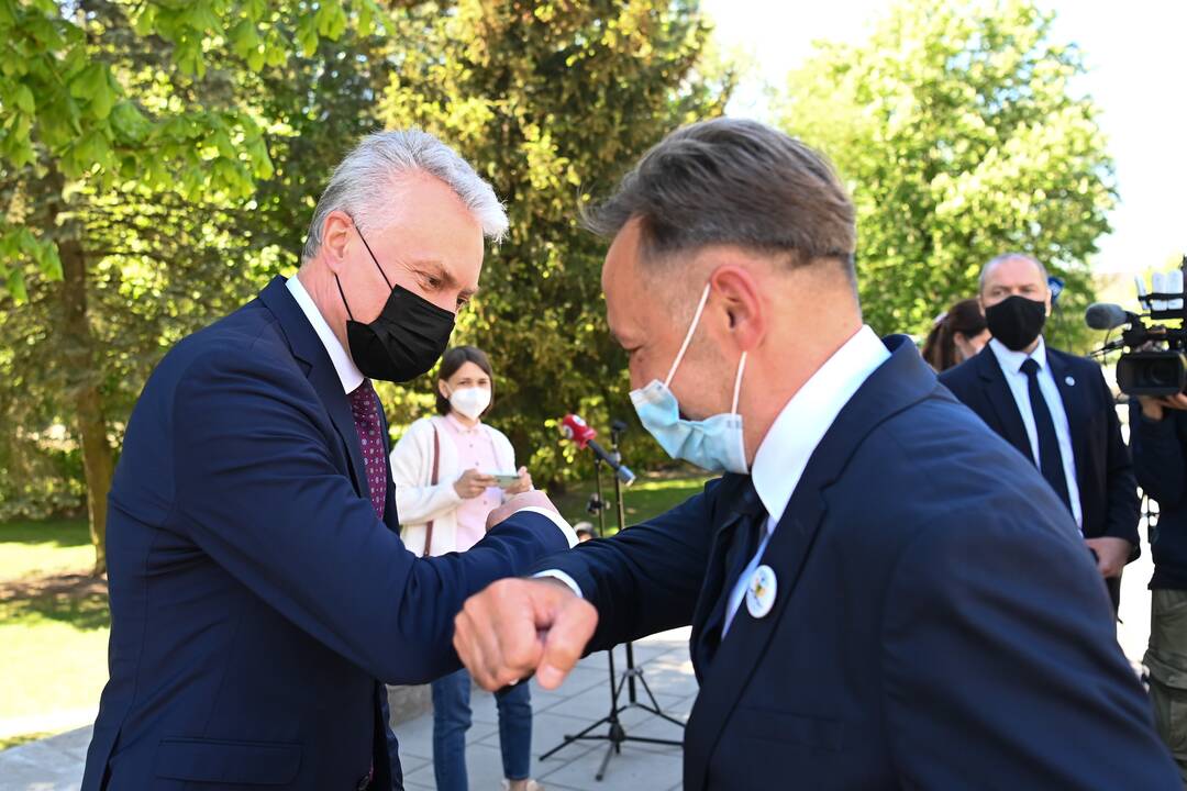 Prezidento vizitas Dovilų pagrindinėje mokykloje