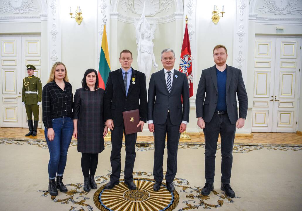 Prezidentas įteikė Sausio 13-osios medalius