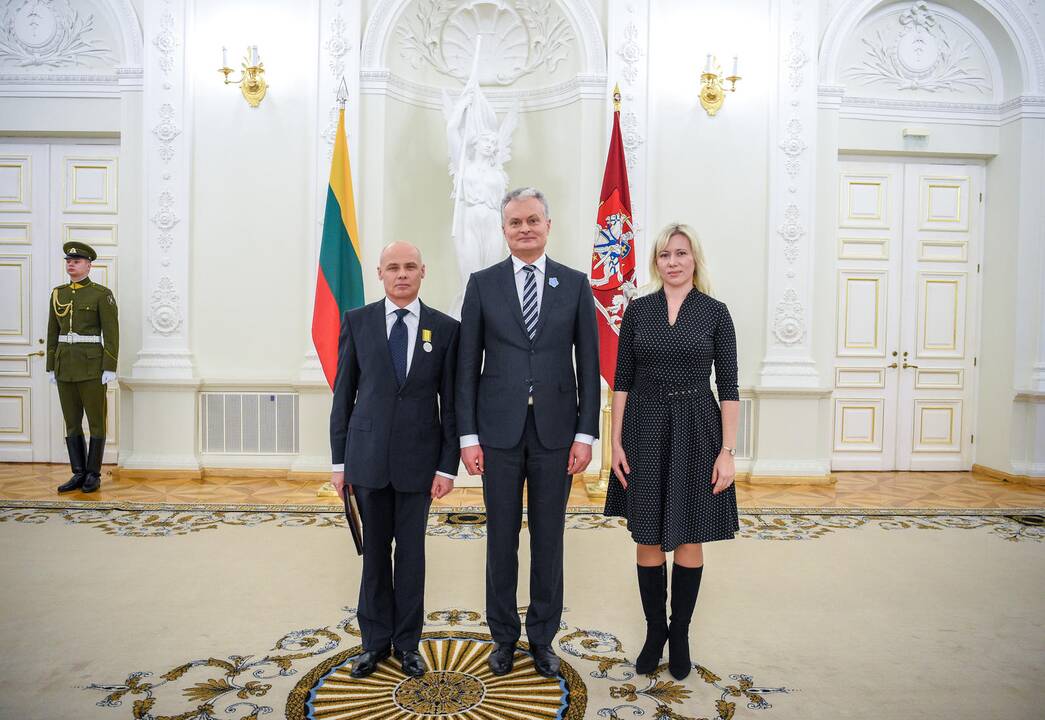 Prezidentas įteikė Sausio 13-osios medalius