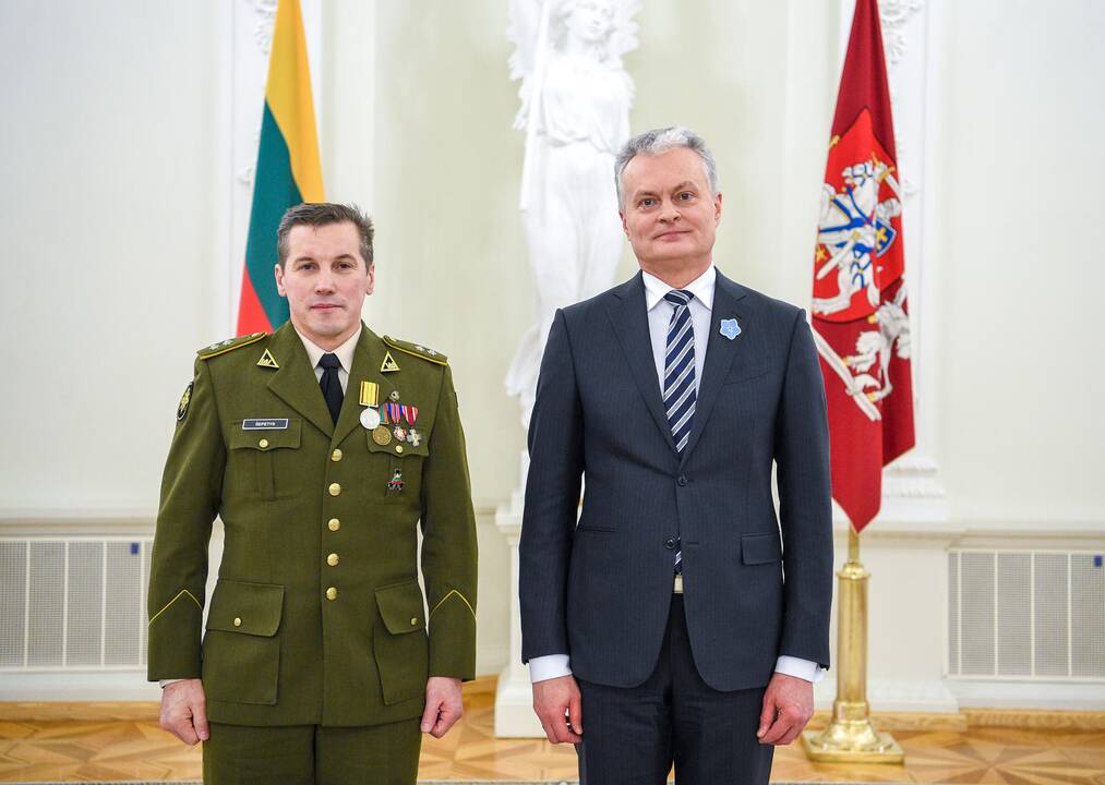 Prezidentas įteikė Sausio 13-osios medalius