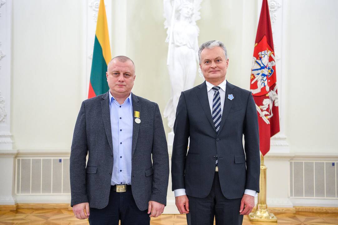 Prezidentas įteikė Sausio 13-osios medalius