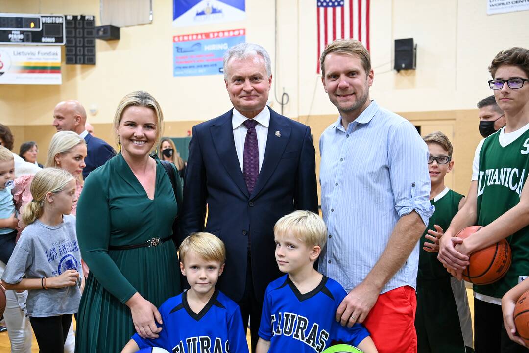 G. Nausėda Čikagoje susitiko su emigrantų šeimomis