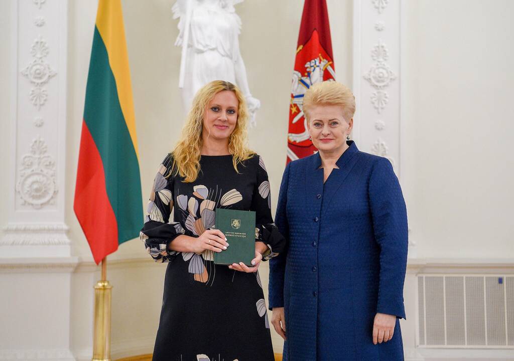 Konstitucijos egzamino nugalėtojų apdovanojimai