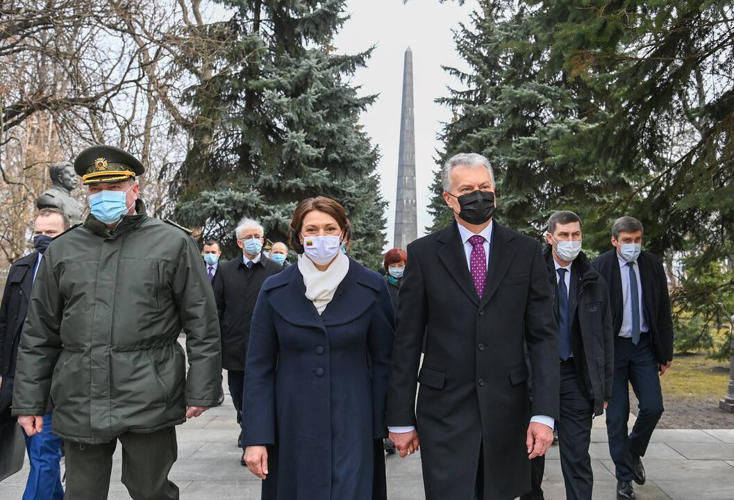 G. Nausėda tęsia vizitą Ukrainoje