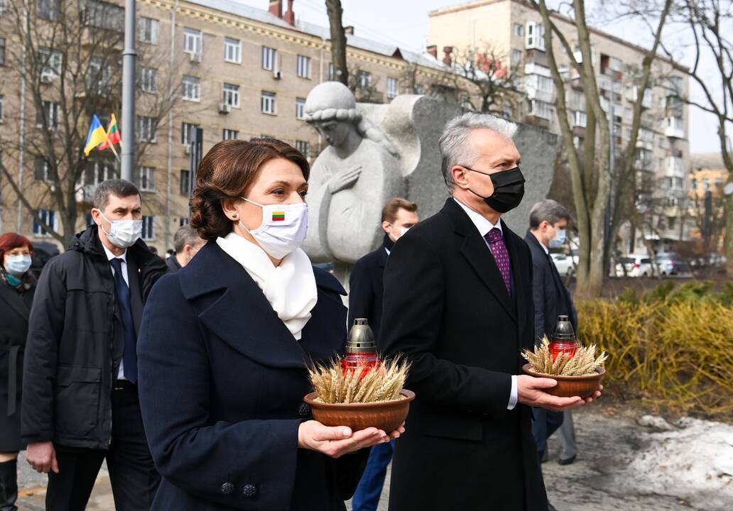 G. Nausėda tęsia vizitą Ukrainoje