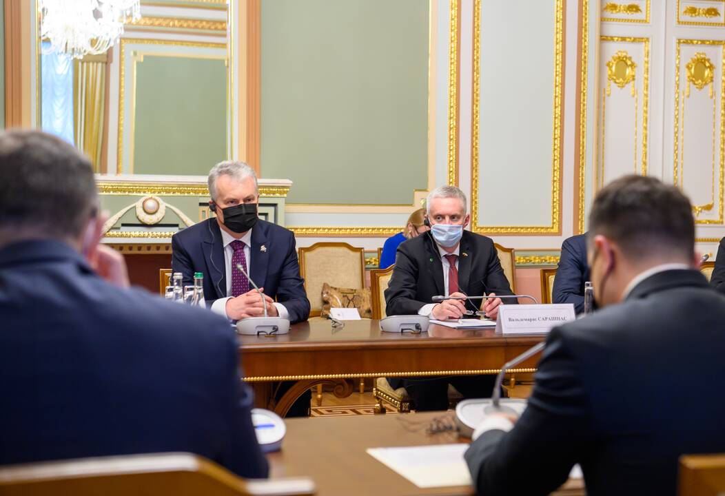 G. Nausėda tęsia vizitą Ukrainoje