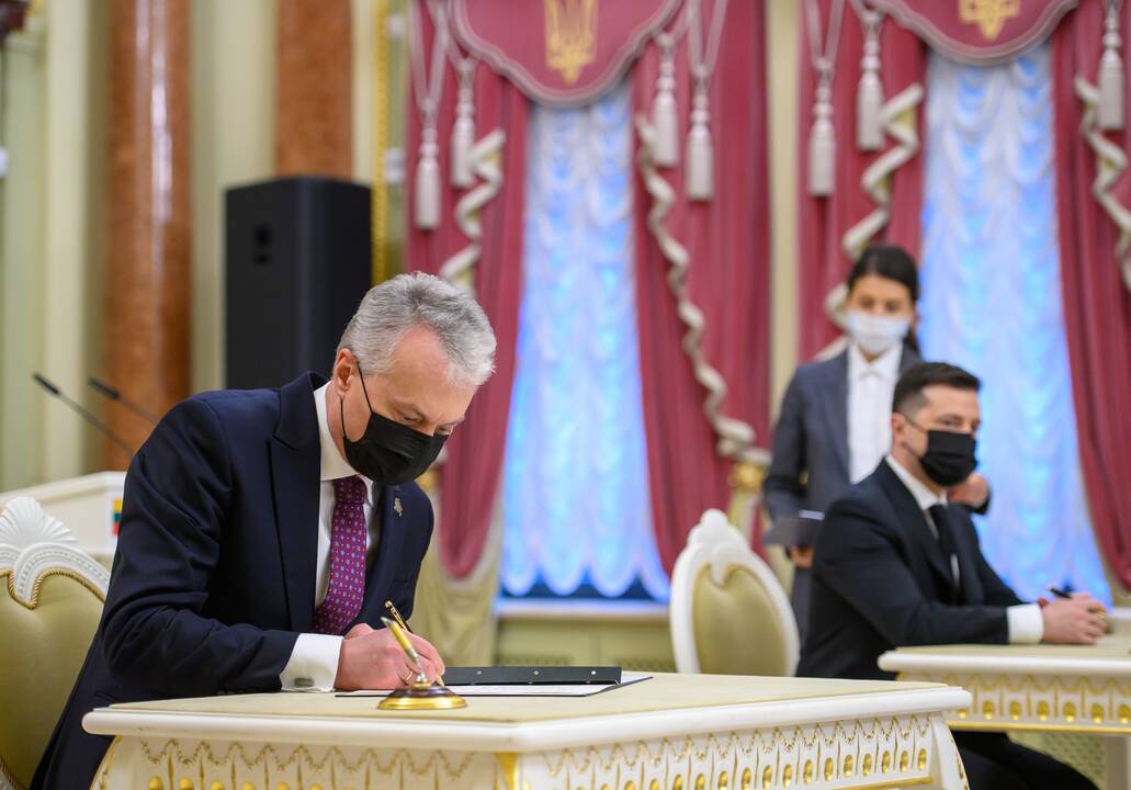 G. Nausėda tęsia vizitą Ukrainoje