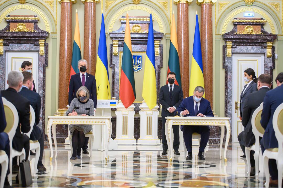 G. Nausėda tęsia vizitą Ukrainoje