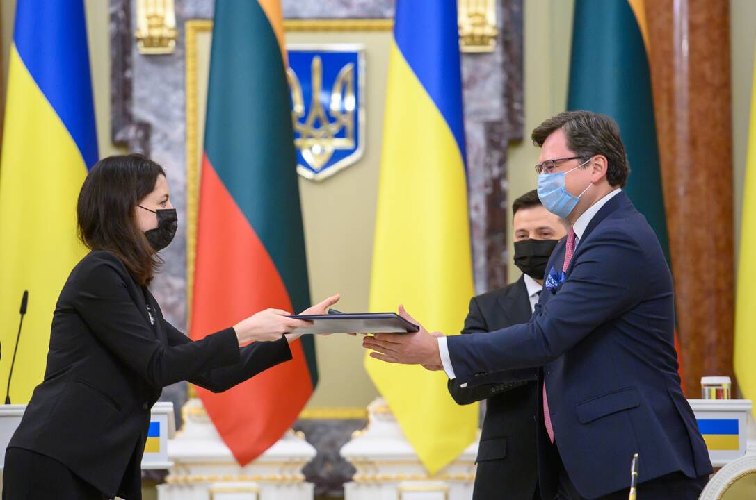 G. Nausėda tęsia vizitą Ukrainoje