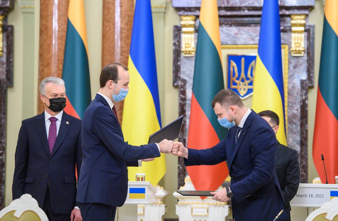 G. Nausėda tęsia vizitą Ukrainoje