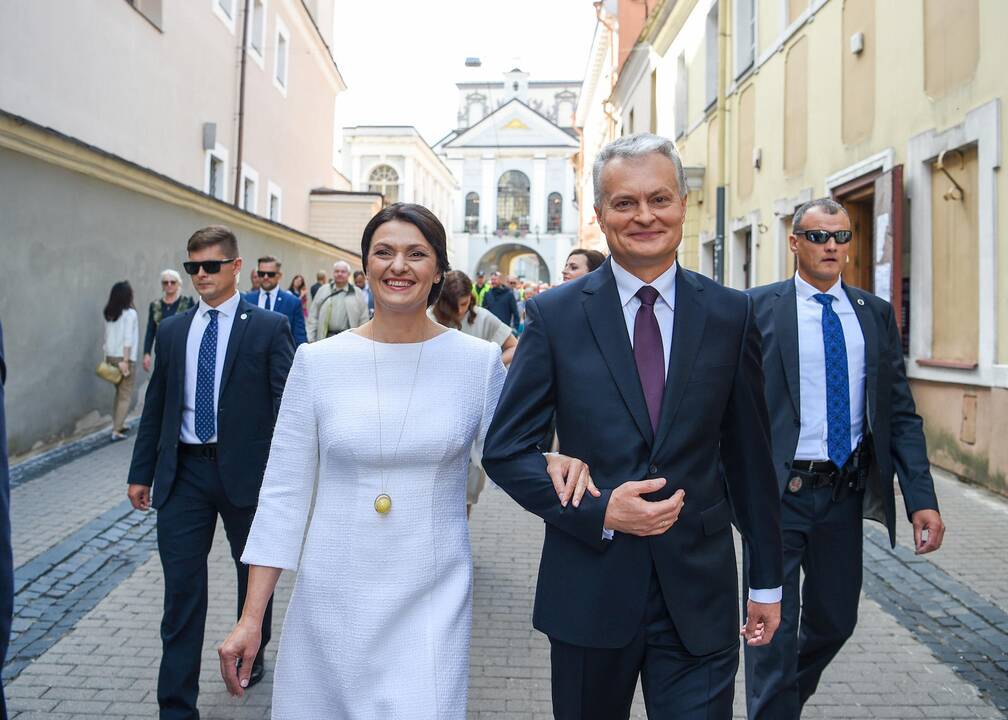 G. Nausėda apsilankė prie J. Basanavičiaus paminklo