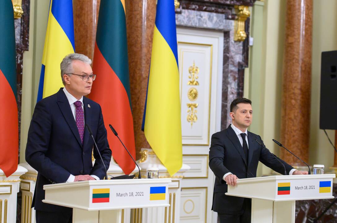 G. Nausėda tęsia vizitą Ukrainoje