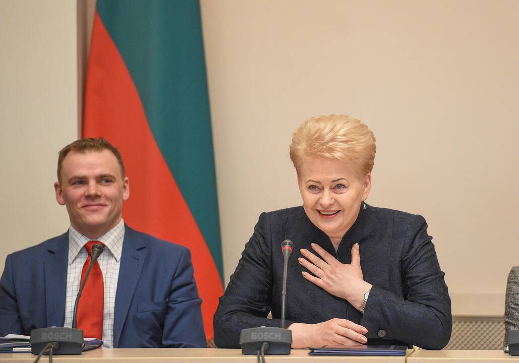 Į Prezidentūrą sukviesti merai
