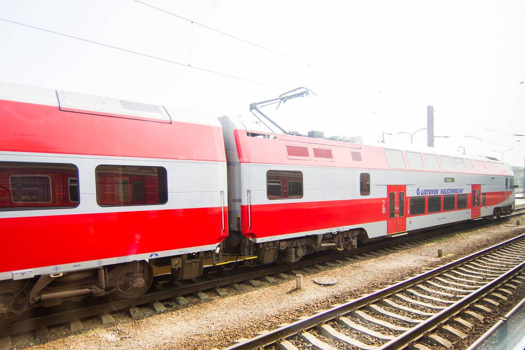 Pradeda galioti „Lietuvos geležinkelių“ daugkartinis elektroninis bilietas