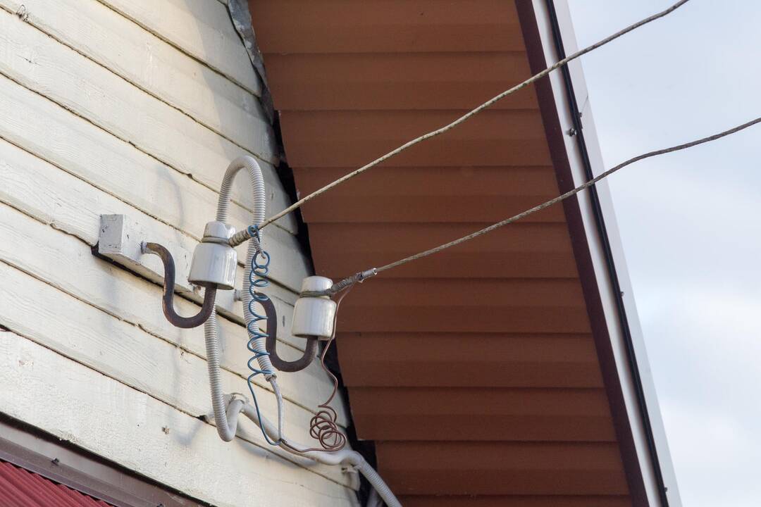 Dėl elektros tinklų gedimo be elektros buvo likusi dalis Šilutės