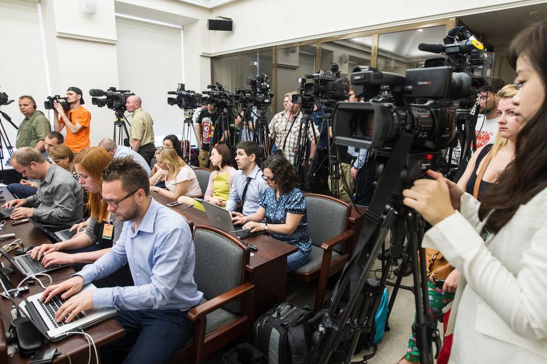 Seimas ėmėsi siūlymo pertvarkyti Žurnalistų ir leidėjų etikos komisiją