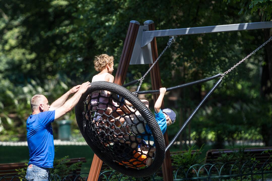 Vilniečius kviečia į nemokamus tėvystės įgūdžių lavinimo kursus