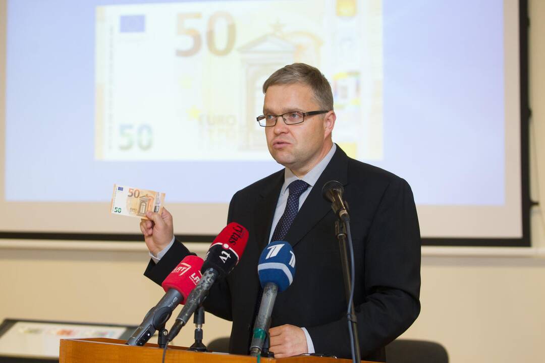 Pristatytas naujas 50 eurų banknotas