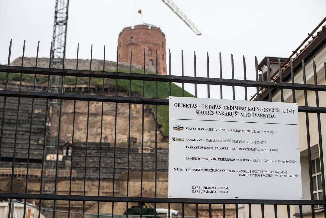 Dėl slenkančio Gedimino kalno tyrimo konkurso – priekaištai