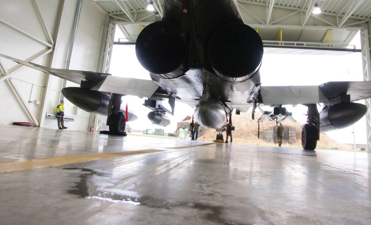 NATO naikintuvai nekilo lydėti virš Baltijos jūros skridusių orlaivių