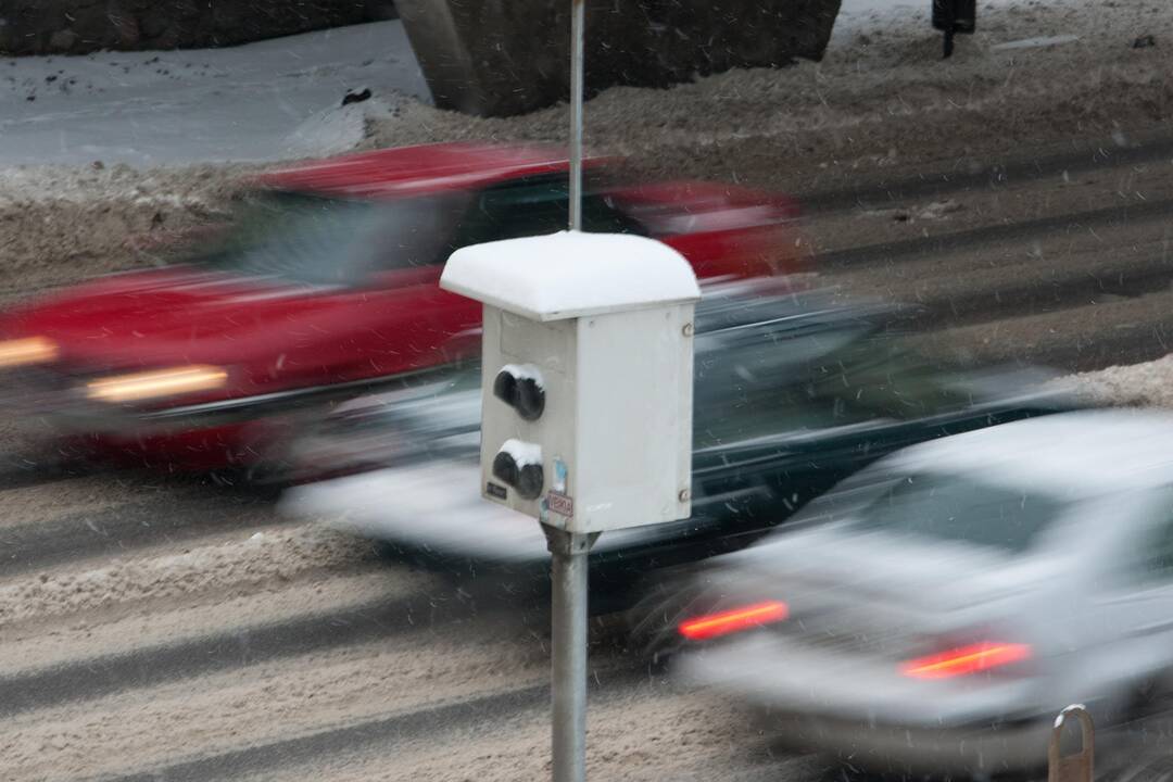 Teismas išsprendė policijos ir „Fimos“ ginčą dėl greičio matuoklių