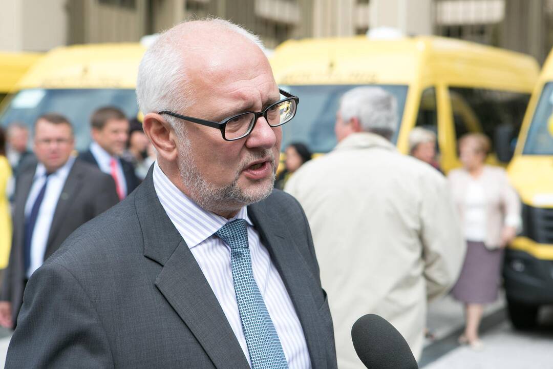 Premjero sudaryta darbo grupė renkasi spręsti švietimo problemas