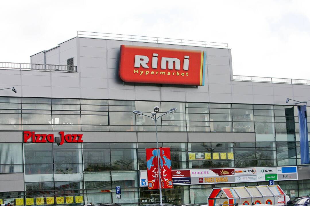 „Rimi“ sustabdė prekybą Latvijos įmonės šaldytais produktais