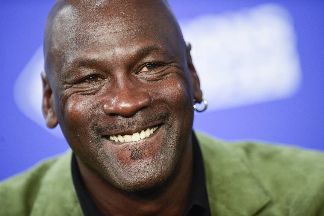 1963 m. gimė NBA žvaigždė Michaelas Jordanas