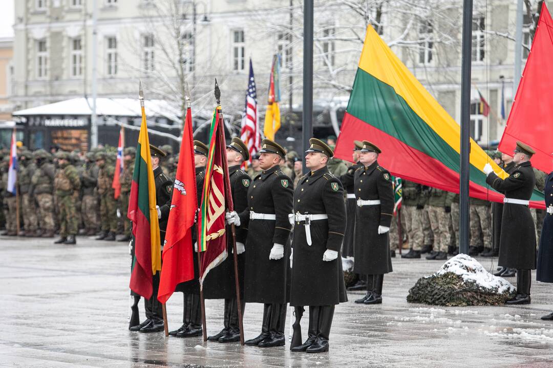 Iškilminga rikiuotė Kariuomenės dienos proga