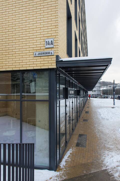 Skandalas kilo dėl sostinės J.Jasinskio g. 14A iškilusio daugiabučio, kone trečdaliu didesnio, nei nurodyta statybos leidime, bet valstybės institucijos viską užglaistė
