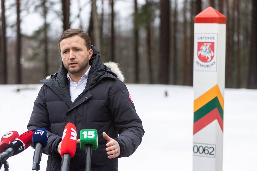 Premjerė lankėsi Baltarusijos pasienyje