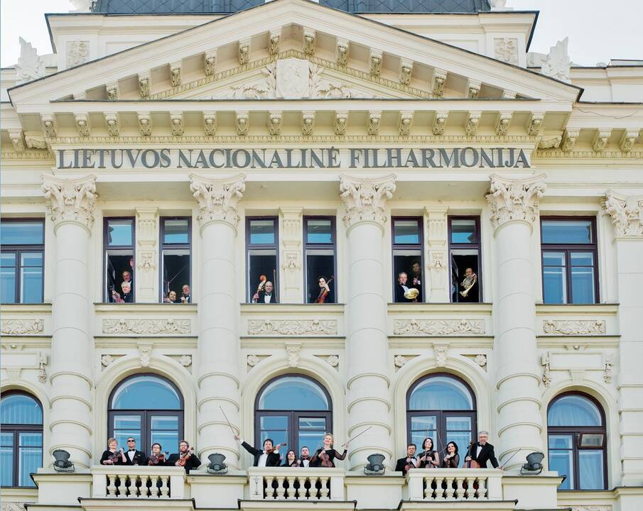 Minint valstybės šimtmetį Vilniuje trispalve nušvis kai kurie pastatai, tiltai
