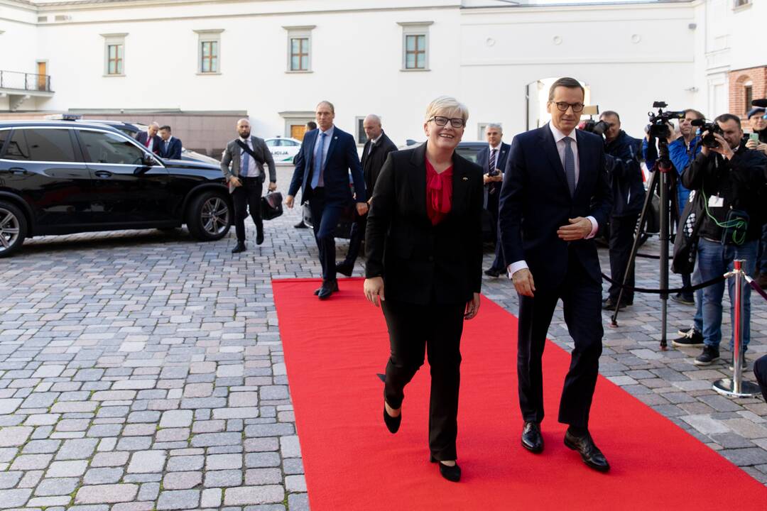 Lietuvoje vieši Lenkijos premjeras ir ministrai