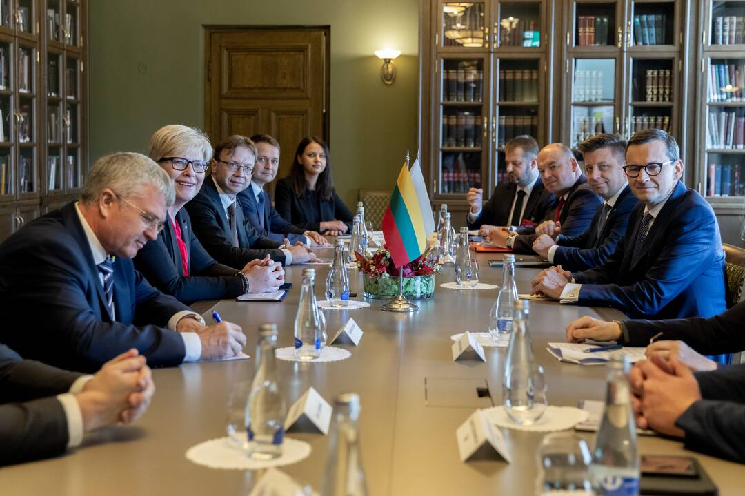 Lietuvoje vieši Lenkijos premjeras ir ministrai